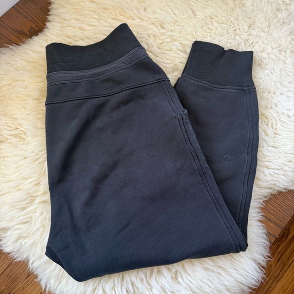 Lulu Dark Grey Black Jogger Pants Size 6 - Picture 2 of 7